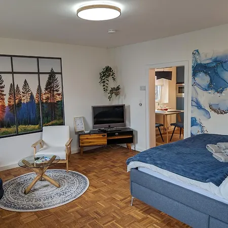 Wallfried #2 Ferien- Und Business Apartman *